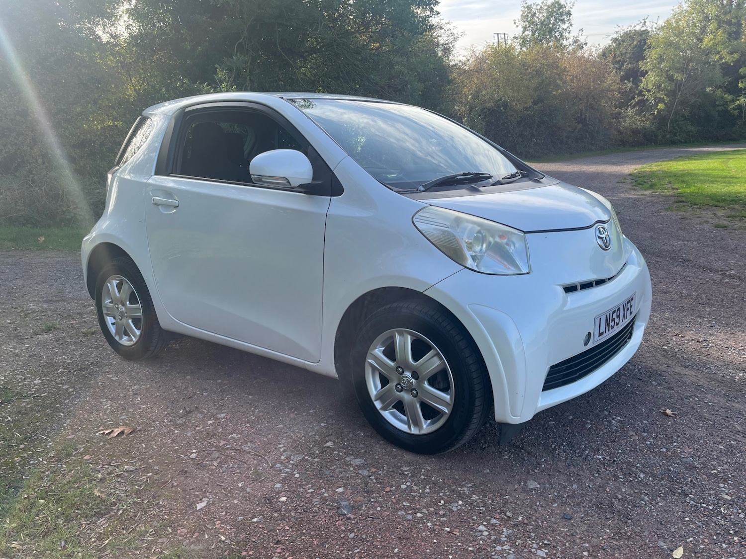 Used Toyota IQ 2009 for sale - 76243917: Photo 2
