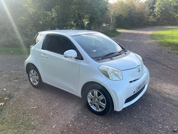 Used Toyota IQ 2009 for sale - 76243917: Photo