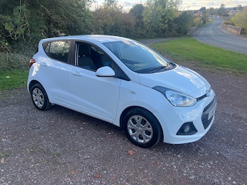 Used Hyundai i10 2015 for sale - 76375029: Photo