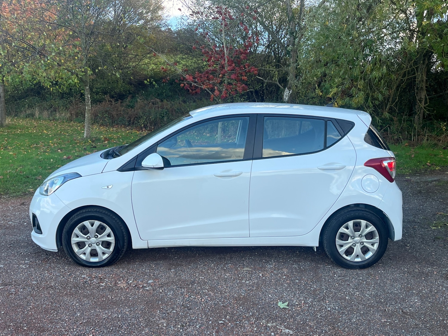 Used Hyundai i10 2015 for sale - 76375029: Photo 7