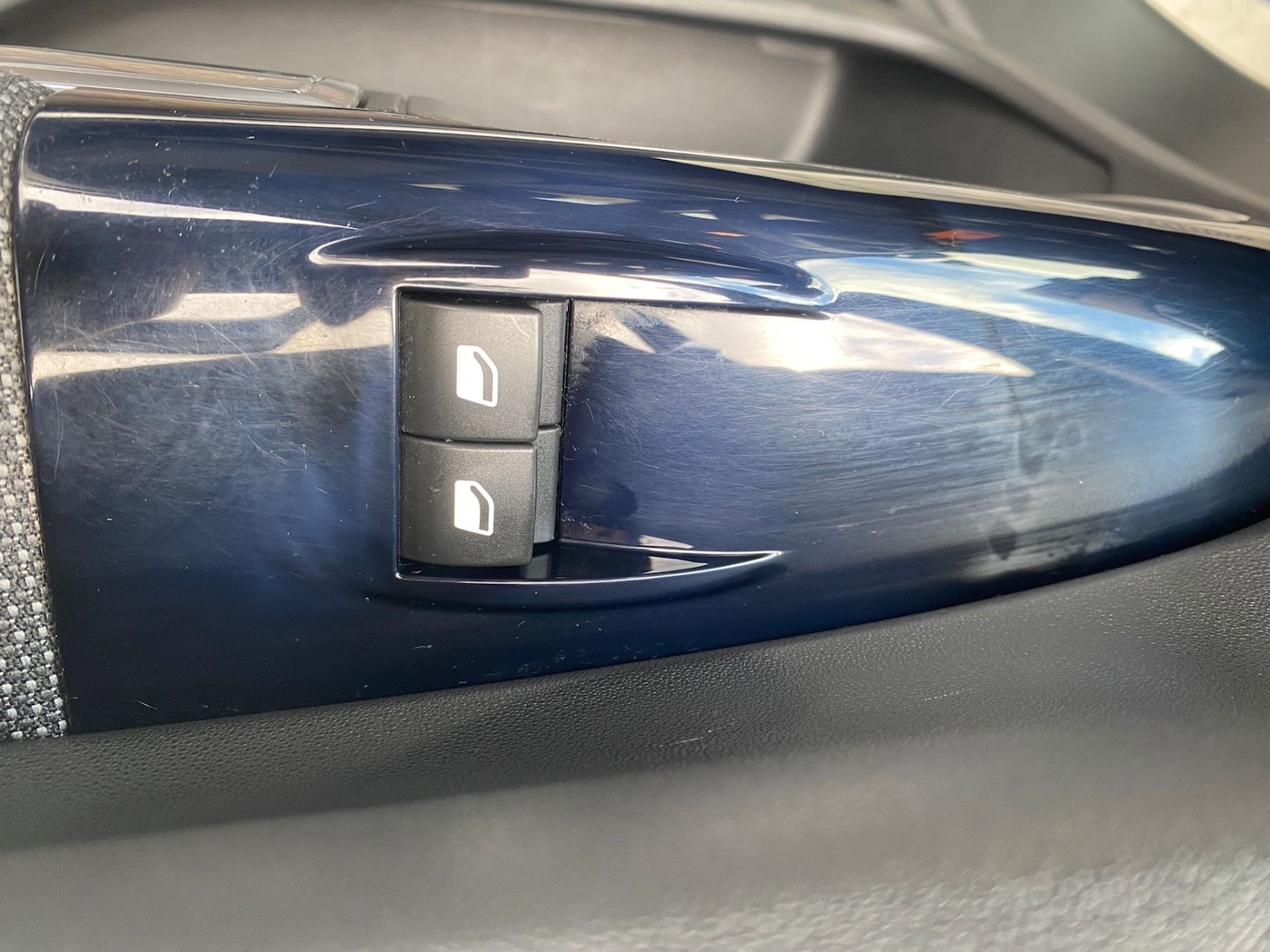 Used Citroen C4 Cactus 2015 for sale - 77118779: Photo 17