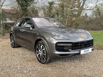 Used Porsche Cayenne 2019 for sale - 79019103: Photo