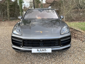 Used Porsche Cayenne 2019 for sale - 79019103: Photo