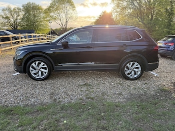 Used Volkswagen Tiguan Allspace 2022 for sale - 78714422: Photo