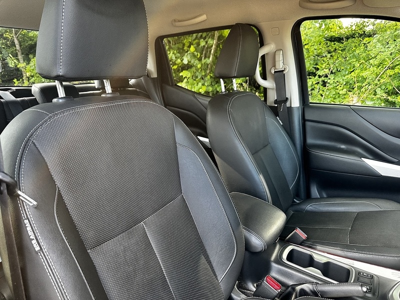 Used Nissan Navara 2019 for sale - 77034532: Photo 25