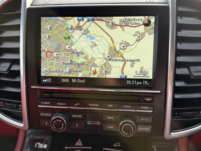 Used Porsche Cayenne 2015 for sale - 77034528: Photo 13