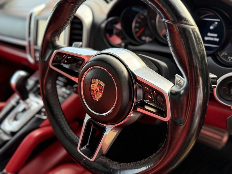 Used Porsche Cayenne 2015 for sale - 77034528: Photo 16