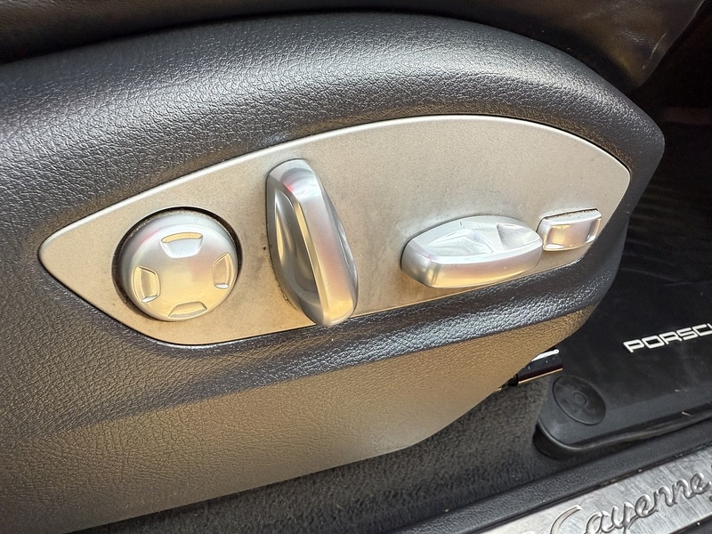 Used Porsche Cayenne 2015 for sale - 77034528: Photo 19