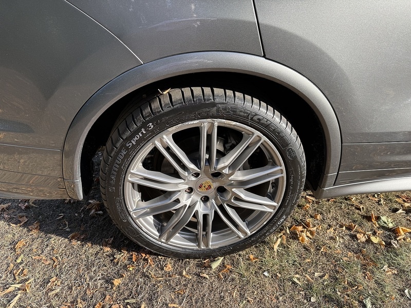 Used Porsche Cayenne 2015 for sale - 77034528: Photo 36