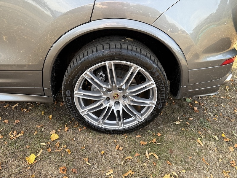 Used Porsche Cayenne 2015 for sale - 77034528: Photo 37