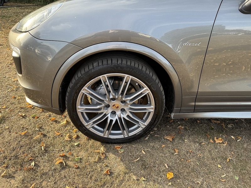 Used Porsche Cayenne 2015 for sale - 77034528: Photo 38