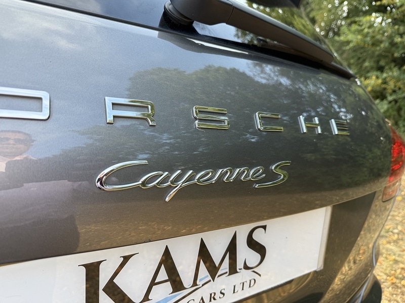 Used Porsche Cayenne 2015 for sale - 77034528: Photo 43