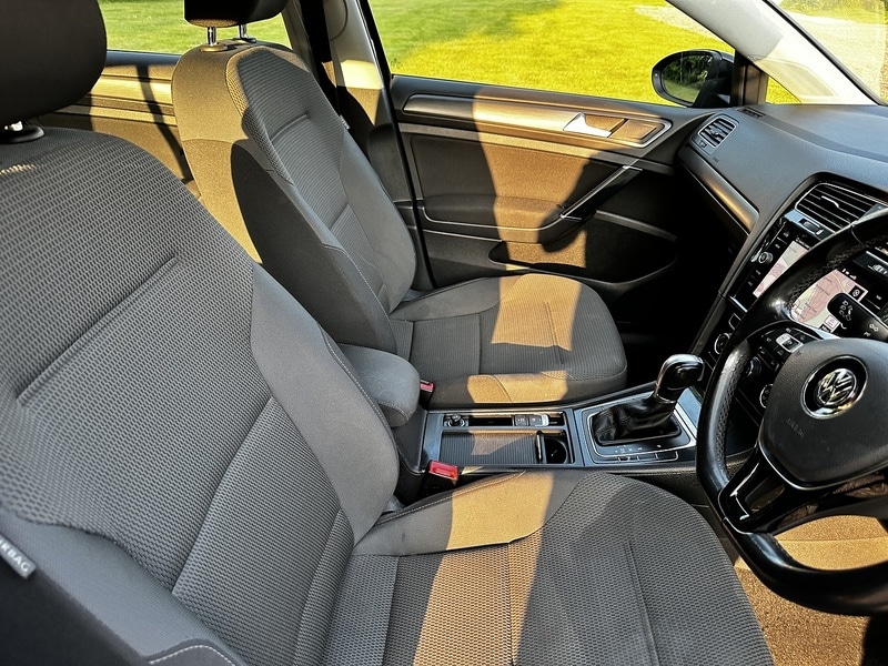 Used Volkswagen Golf 2018 for sale - 77034529: Photo 14