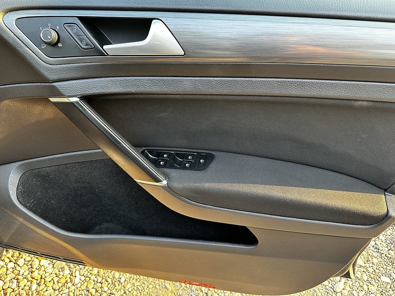 Used Volkswagen Golf 2018 for sale - 77034529: Photo 18