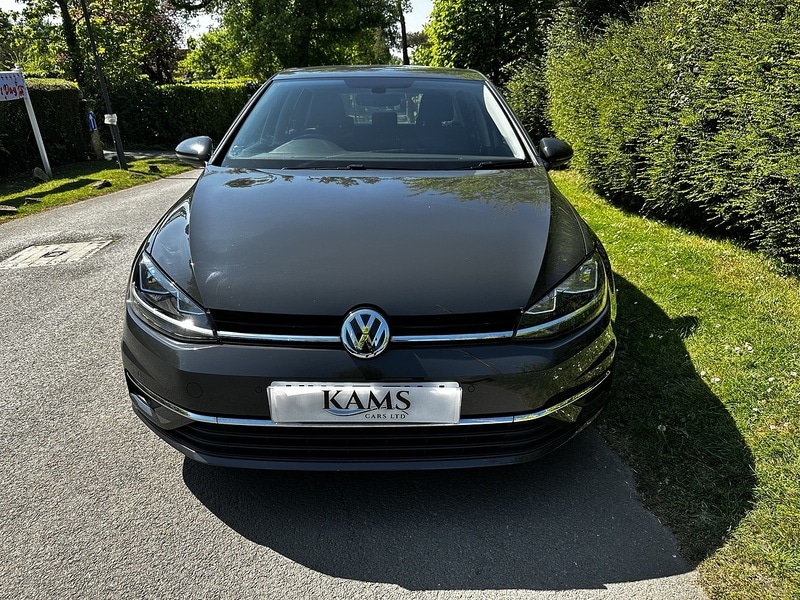 Used Volkswagen Golf 2018 for sale - 77034529: Photo 2