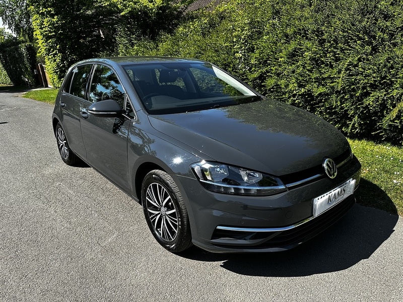 Used Volkswagen Golf 2018 for sale - 77034529: Photo 23