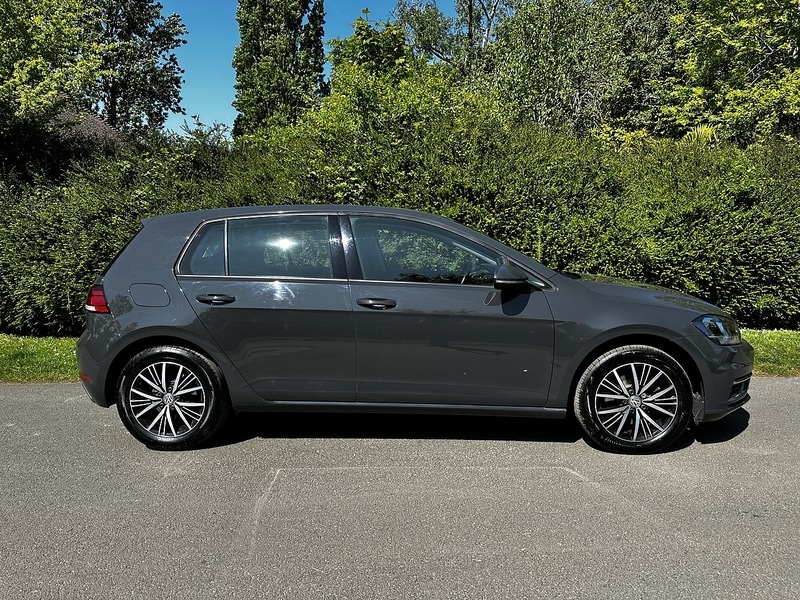 Used Volkswagen Golf 2018 for sale - 77034529: Photo 25