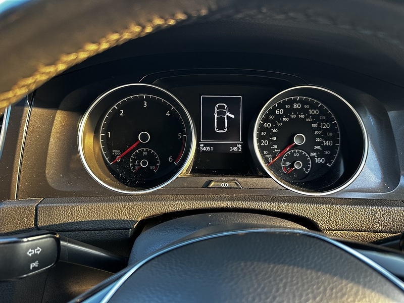 Used Volkswagen Golf 2018 for sale - 77034529: Photo 26