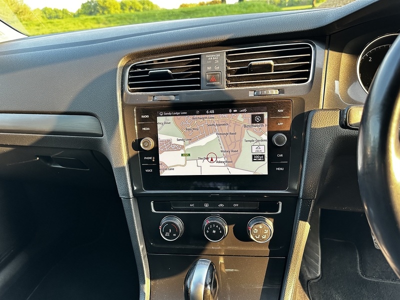 Used Volkswagen Golf 2018 for sale - 77034529: Photo 28