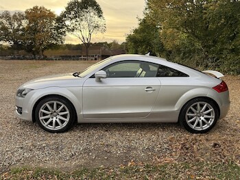 Used Audi TT 2009 for sale - 77677120: Photo