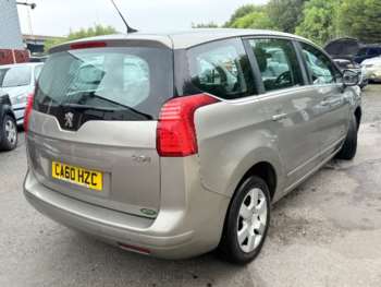 Used Peugeot 5008 2010 for sale - 75355875: Photo