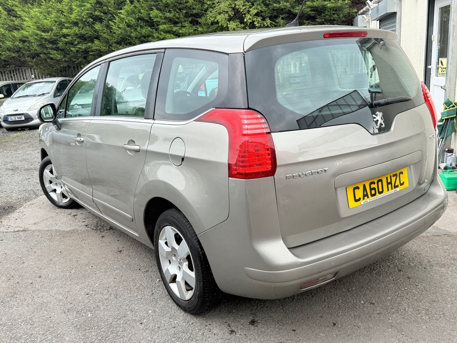 Vehicle 8