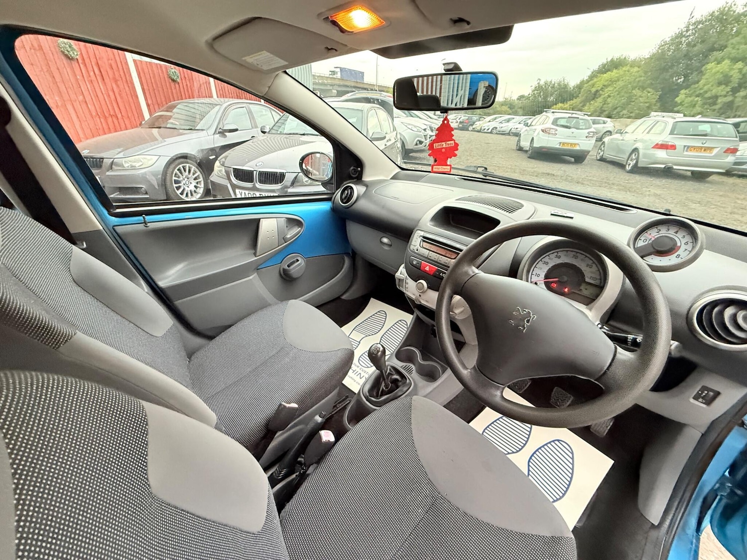 Vehicle 21