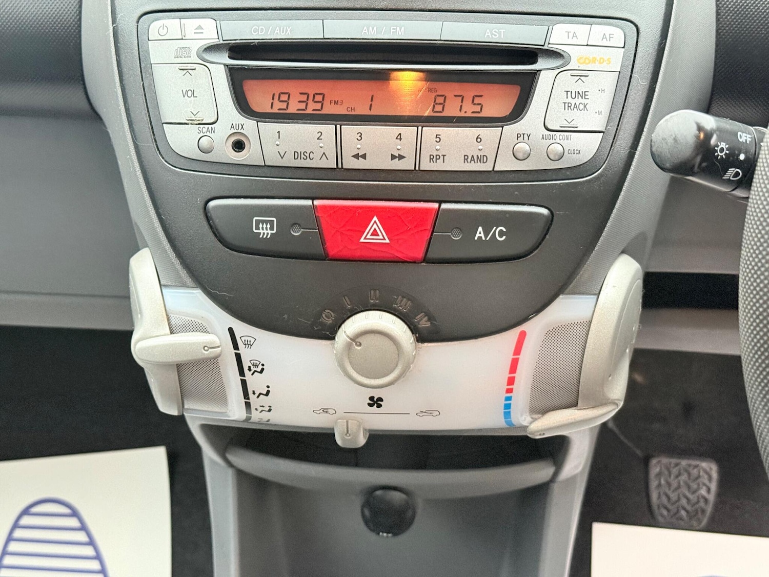 Vehicle 29