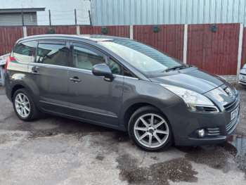 Used Peugeot 5008 2010 for sale - 75103548: Photo