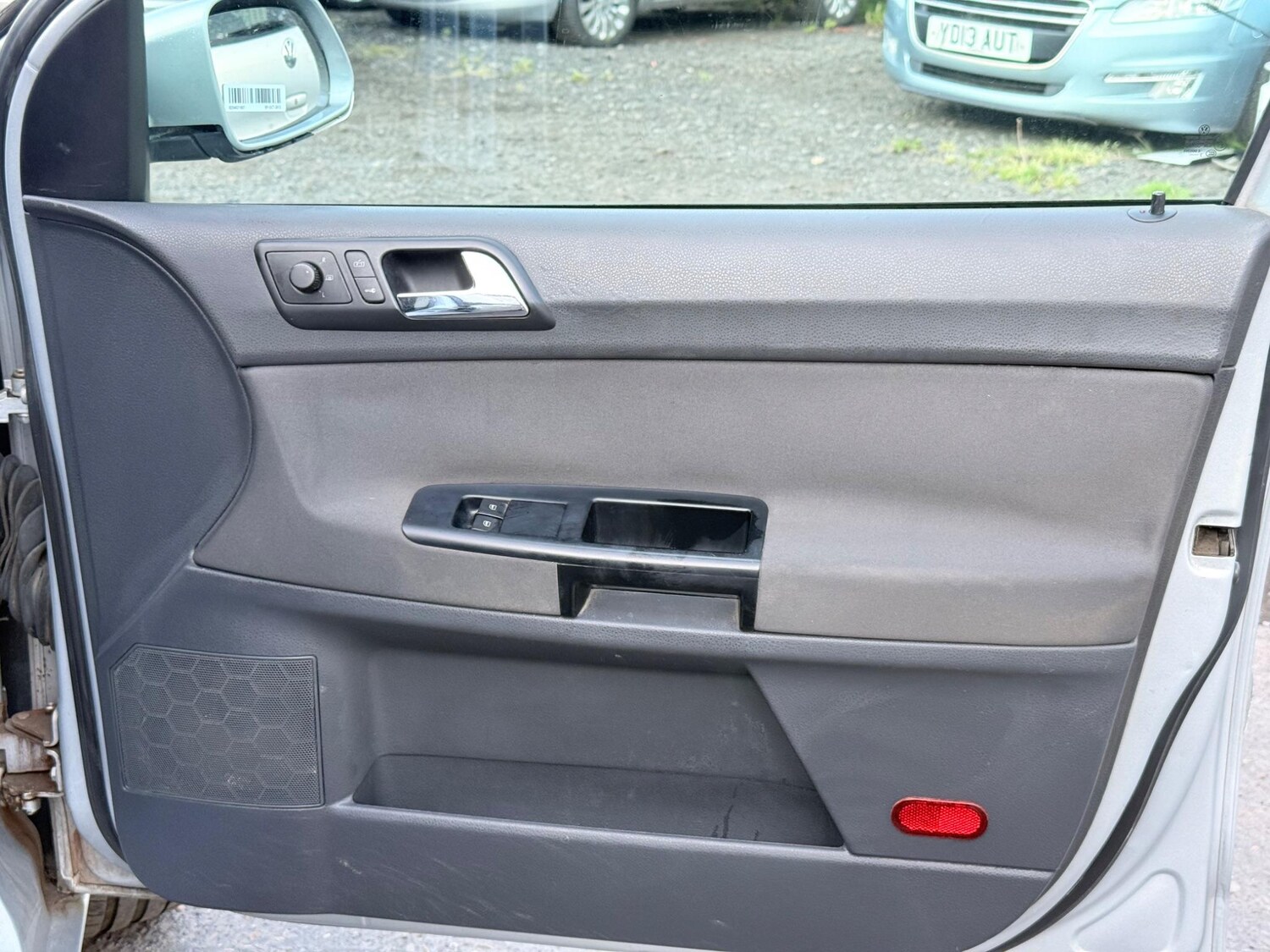 Vehicle 29