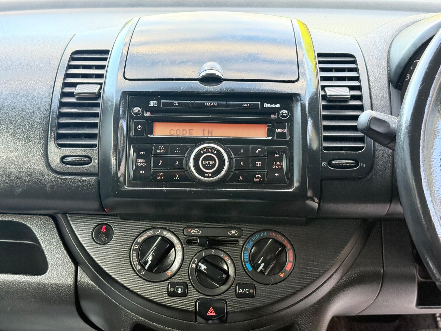 Vehicle 28