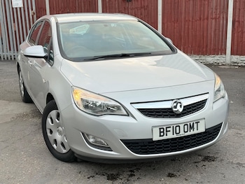 Used Vauxhall Astra 2010 for sale - 75623731: Photo