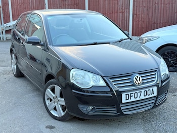 Volkswagen - Polo