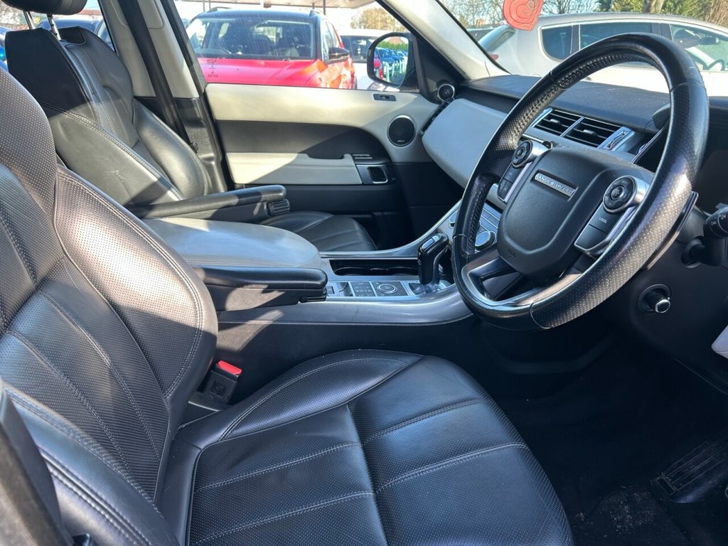 Used Land Rover Range Rover Sport 2015 for sale - 78068979: Photo 6