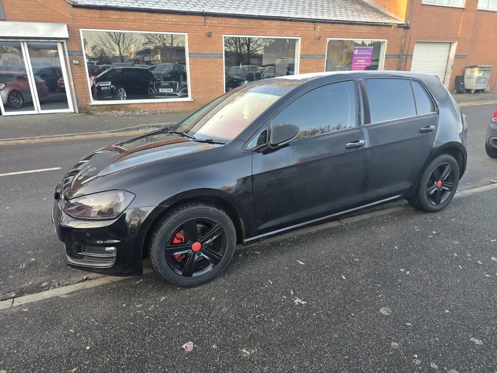 Used Volkswagen Golf 2016 for sale - 76724698: Photo 2