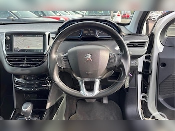 Used Peugeot 2008 2018 for sale - 78212722: Photo