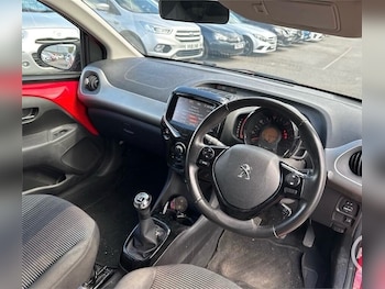 Used Mercedes-Benz GLA 2017 for sale - 76092868: Photo 4