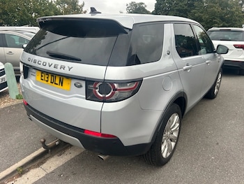 Used Land Rover Discovery Sport 2015 for sale - 75739190: Photo