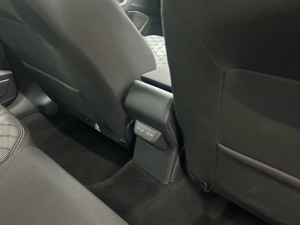 Used Volkswagen Taigo 2023 for sale - 76202952: Photo 12