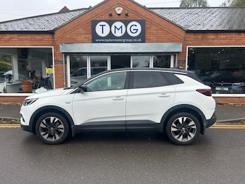 Vauxhall - Grandland X