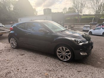 Used Hyundai Veloster 2014 for sale - 79768867: Photo