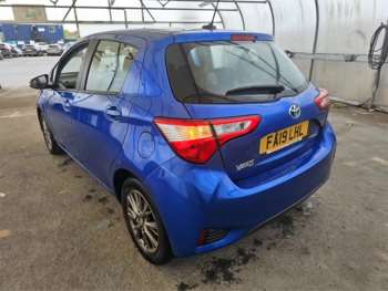 Used Toyota Yaris 2019 for sale - 74893487: Photo