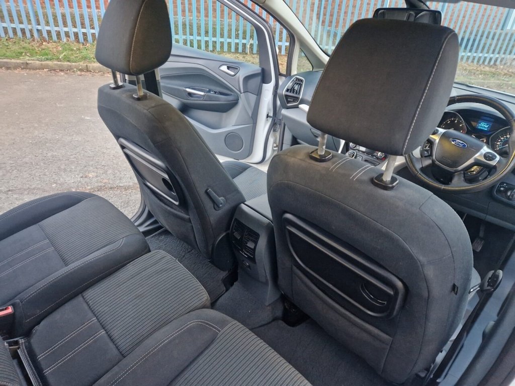 Used Ford Grand C-Max 2011 for sale - 77111069: Photo 14