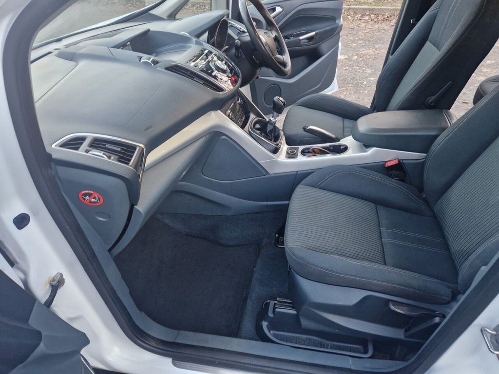 Used Ford Grand C-Max 2011 for sale - 77111069: Photo 16