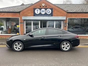 Used Vauxhall Insignia 2018 for sale - 79861161: Photo