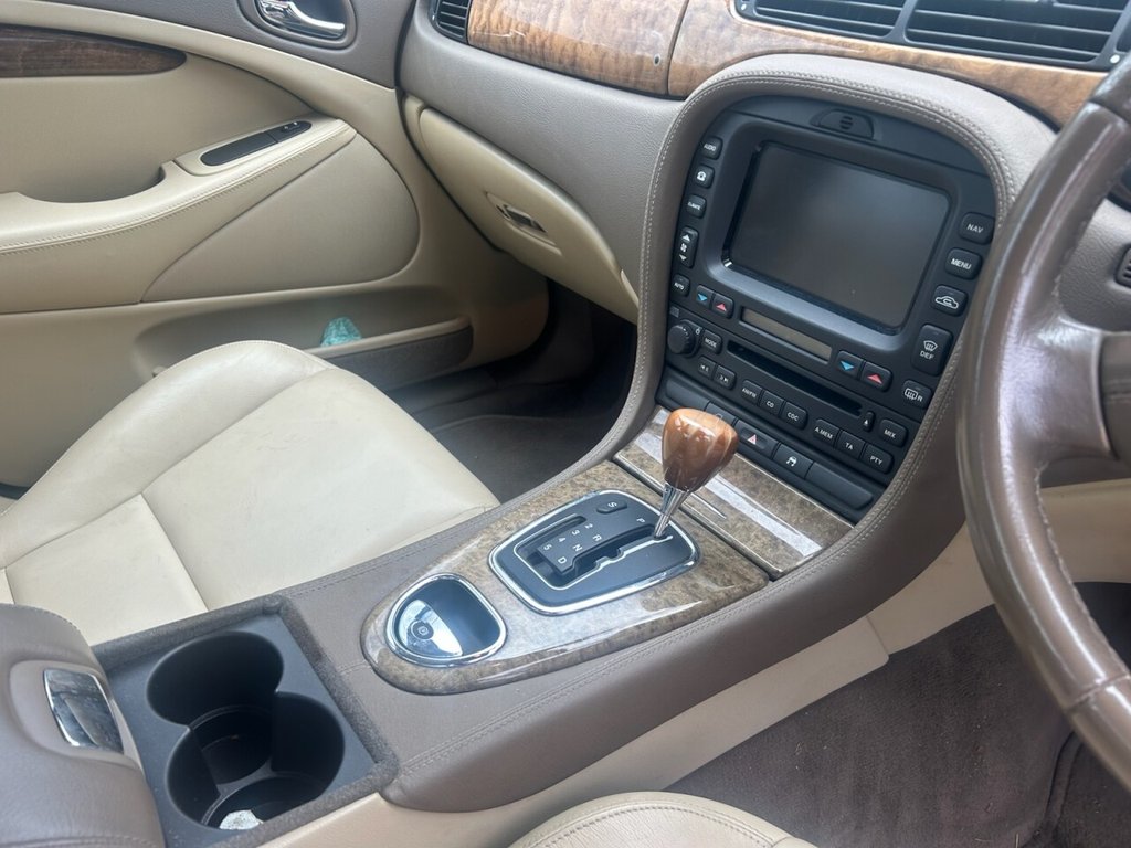 Used Jaguar S-Type 2007 for sale - 75503201: Photo 9