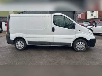 Used Vauxhall Vivaro 2013 for sale - 77904913: Photo