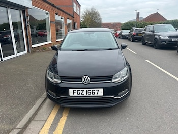 Used Volkswagen Polo 2017 for sale - 78097233: Photo