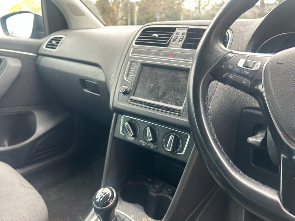 Used Volkswagen Polo 2017 for sale - 78097233: Photo 8