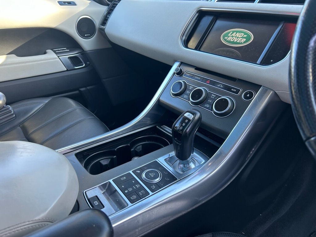 Used Land Rover Range Rover Sport 2015 for sale - 77313688: Photo 7